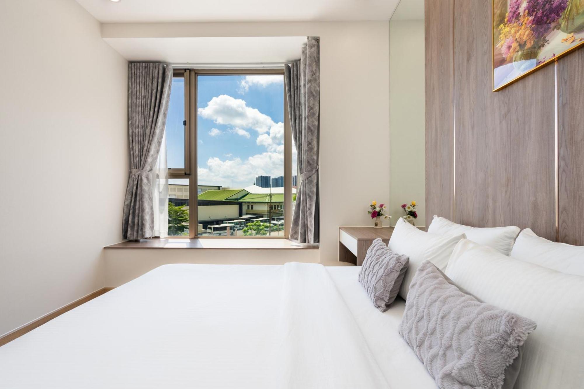 The Peak Midtown Twobedroom With Balcony Ho Şi Min Exterior foto