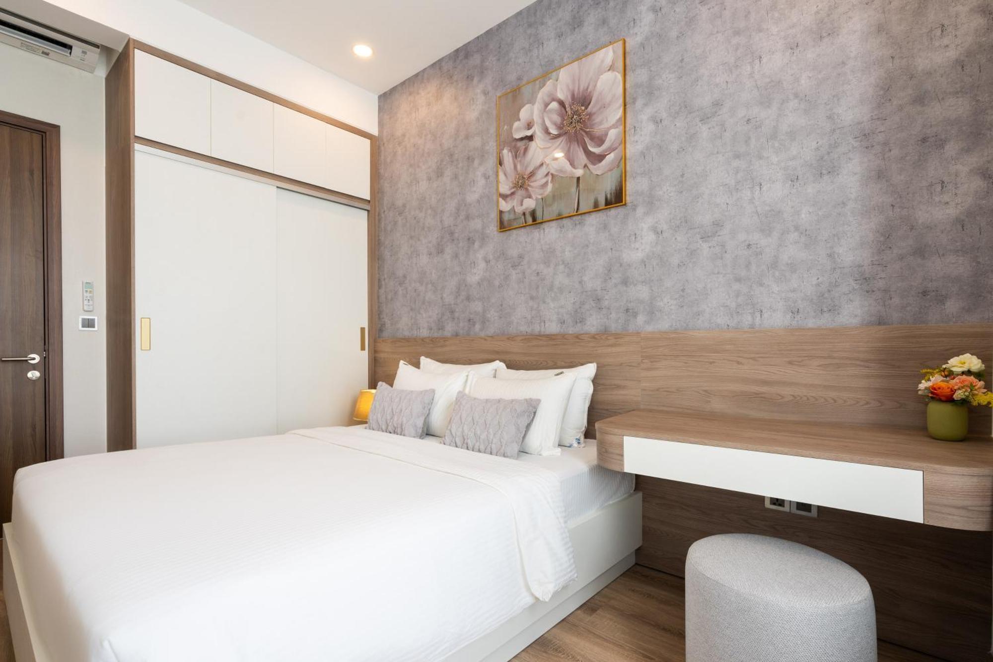 The Peak Midtown Twobedroom With Balcony Ho Şi Min Exterior foto