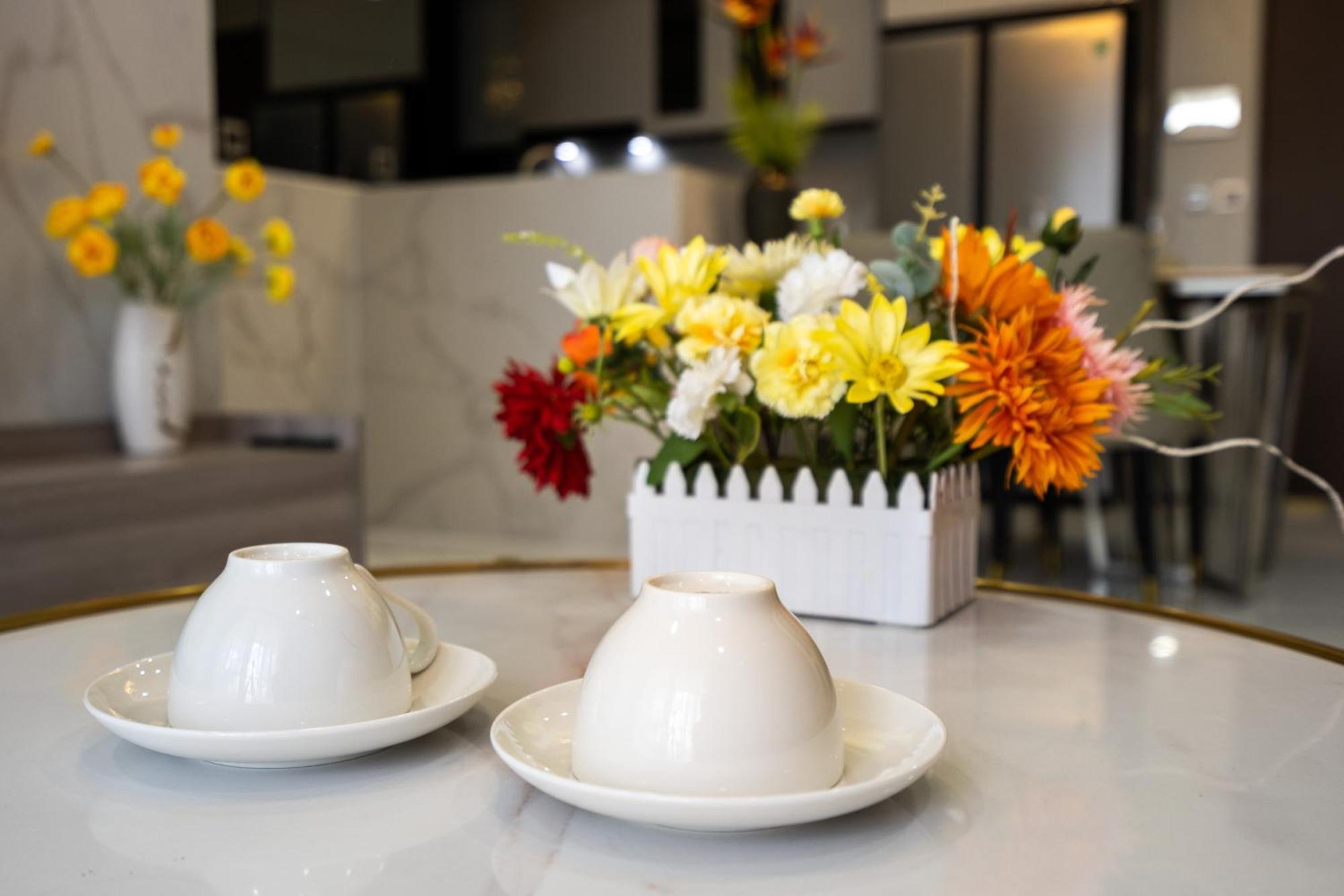 The Peak Midtown Twobedroom With Balcony Ho Şi Min Exterior foto