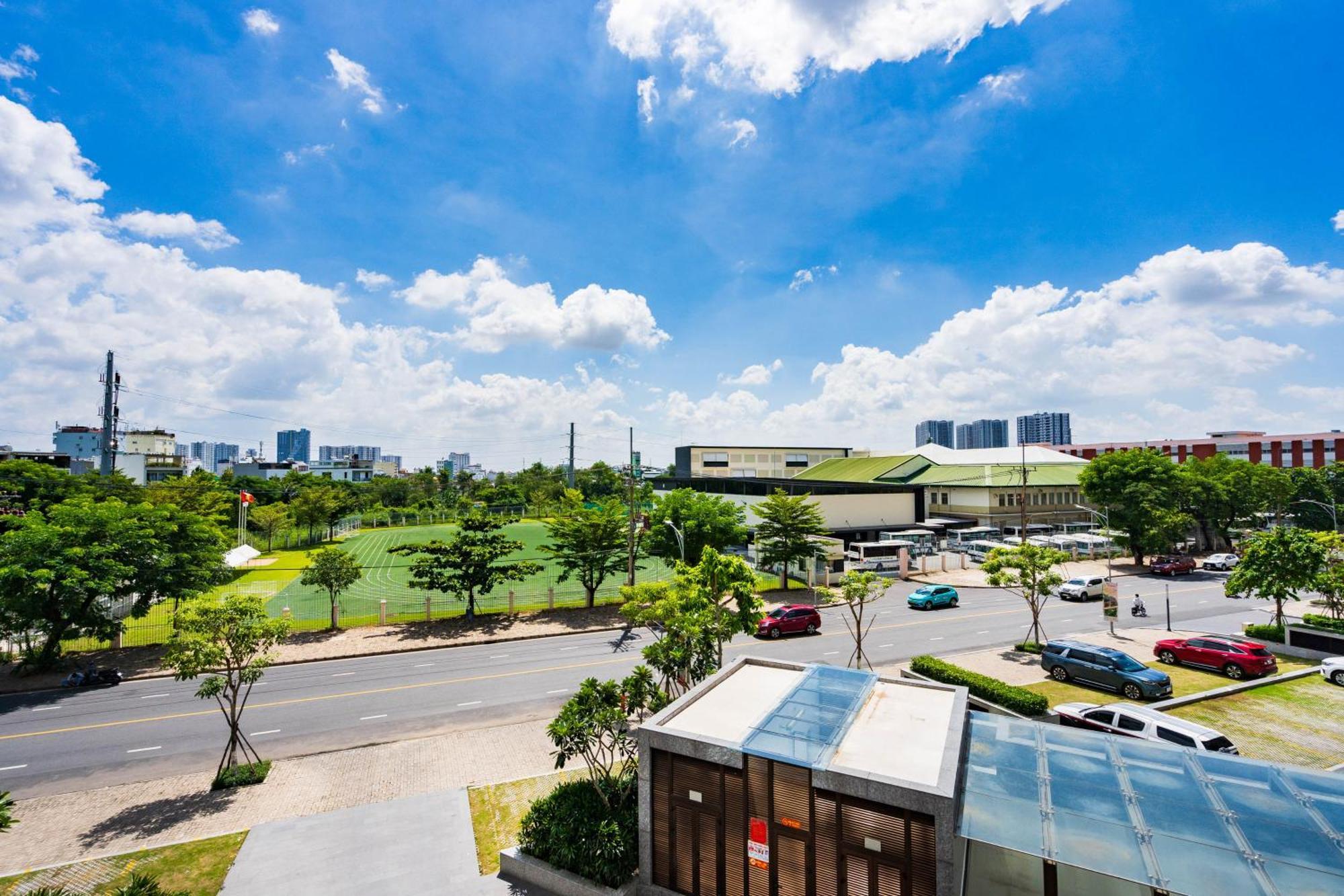 The Peak Midtown Twobedroom With Balcony Ho Şi Min Exterior foto