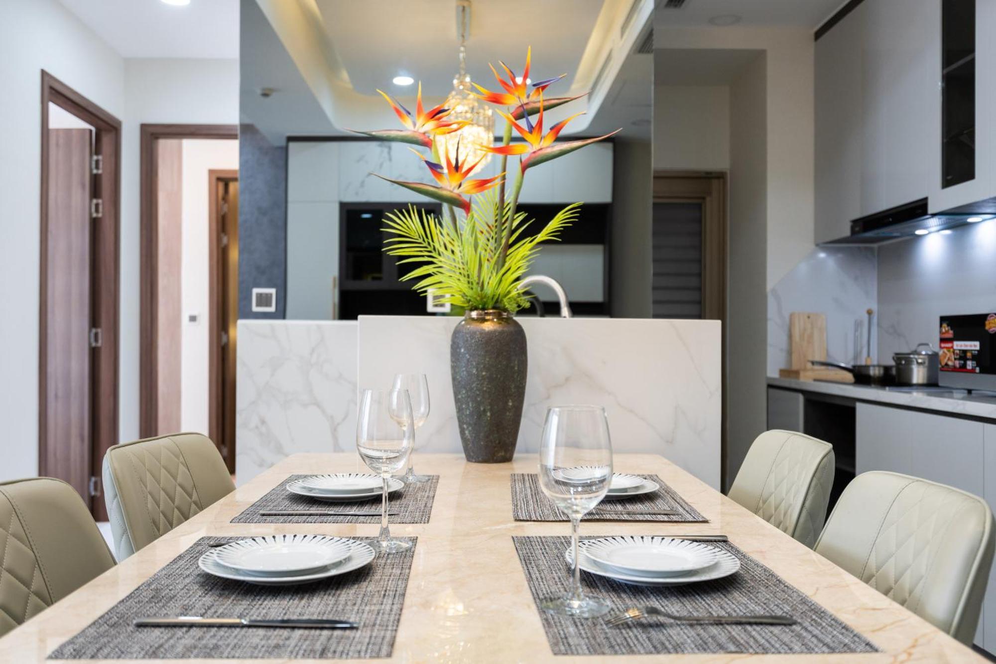 The Peak Midtown Twobedroom With Balcony Ho Şi Min Exterior foto