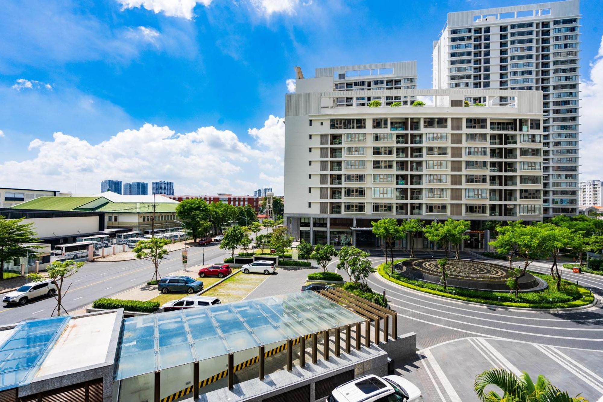 The Peak Midtown Twobedroom With Balcony Ho Şi Min Exterior foto